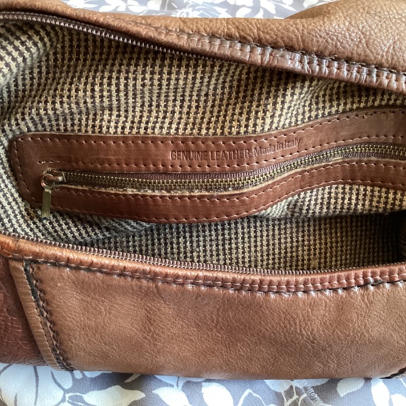 Italian Made Leather Handbag - Picture 4 of 5
